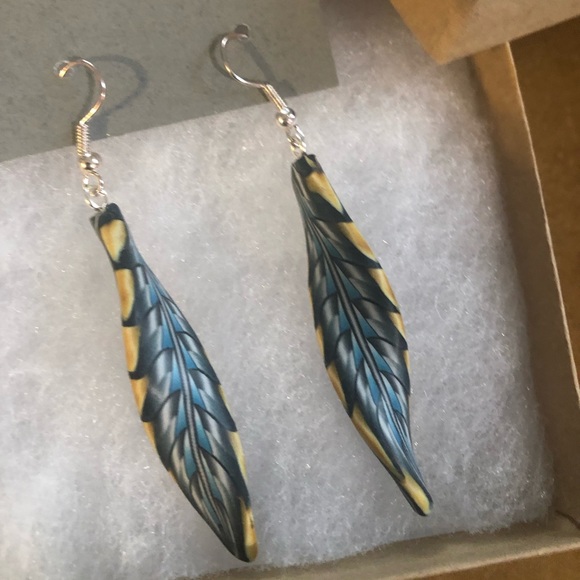 Jon Stuart Anderson Feather Earrings - Picture 8 of 8
